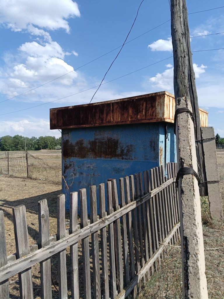 Продам киоск для малого бизнесса документы есть