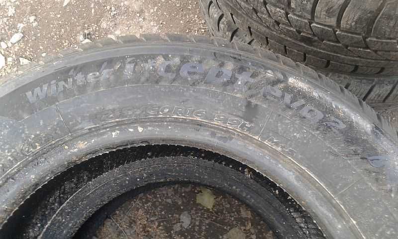 Шины 215/60 R16 - "Hankook Winter iCept EVO2" (Венгрия), зимние.