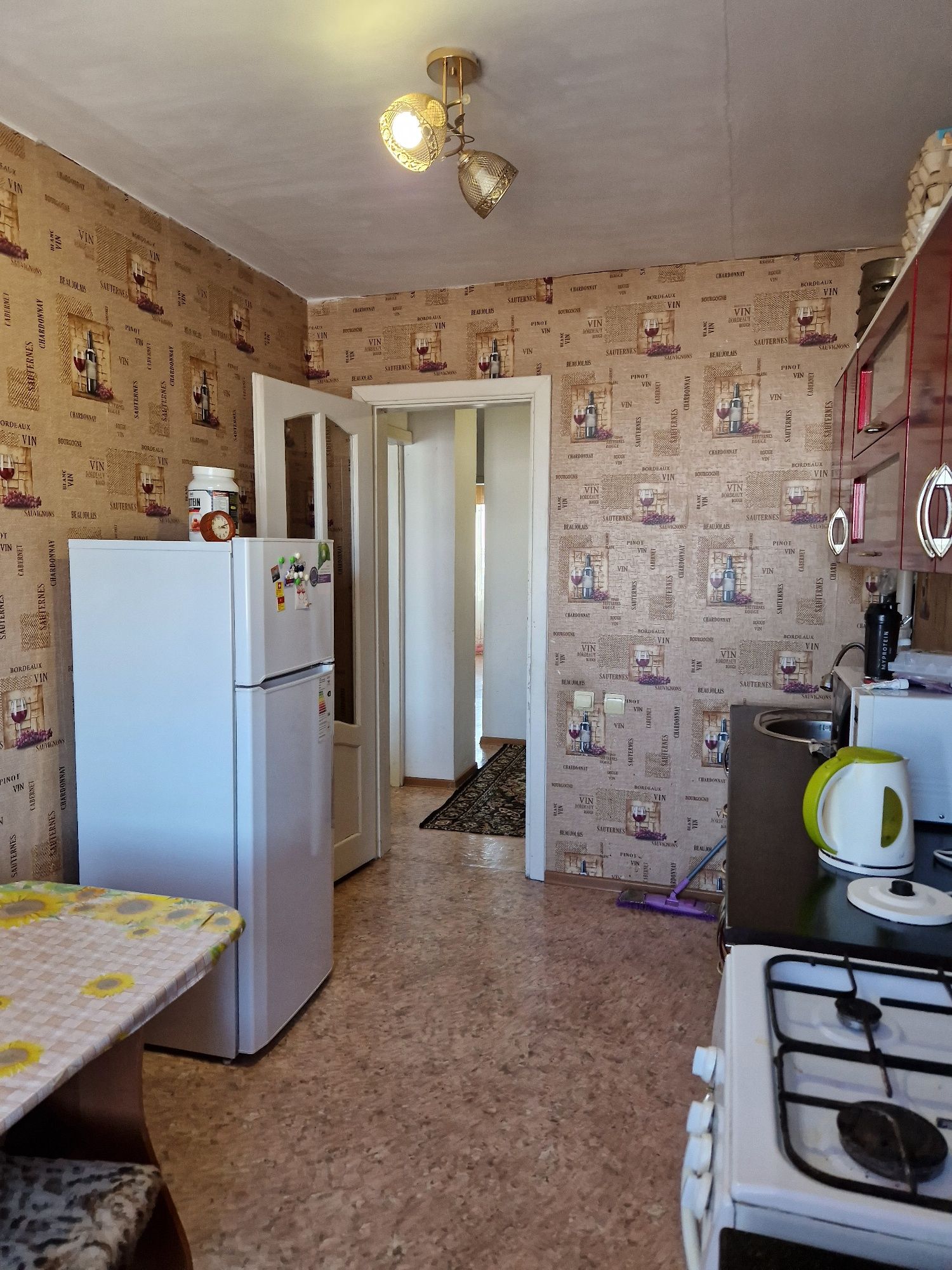 Продается 2комнатная квартира, 2012г.п, 5/5,кирпич,неуг,р-он "Береке".