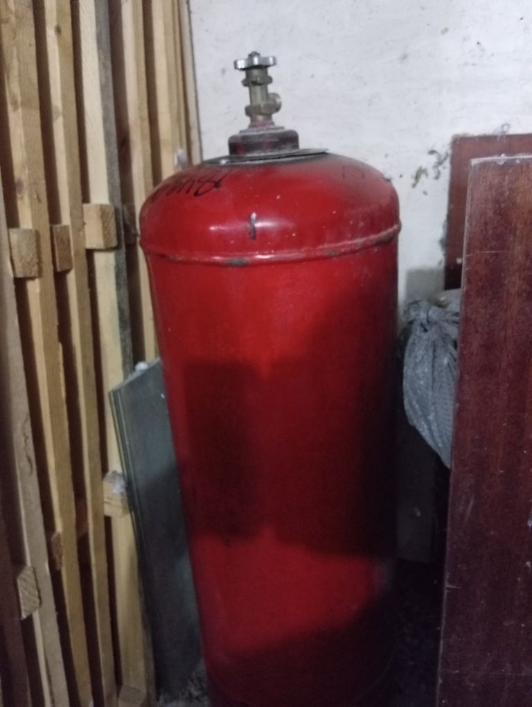 Газовые баллоны в комплекте редуктор шланг