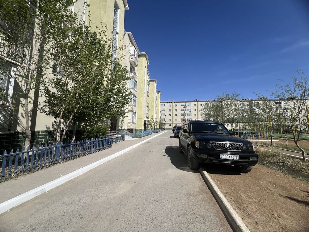 Сроочно Арайдан с ремонтом 3-комн квартира