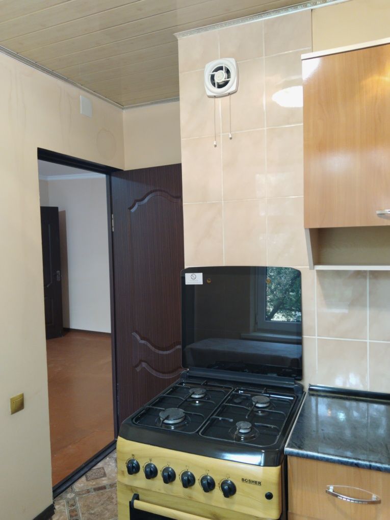 Срочно продается 2 х комнатная квартира.