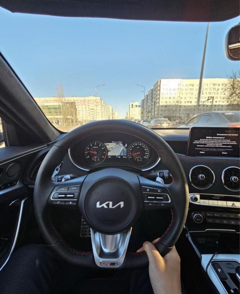 Kia Stinger GT line Suede+, 2.0 Turbo