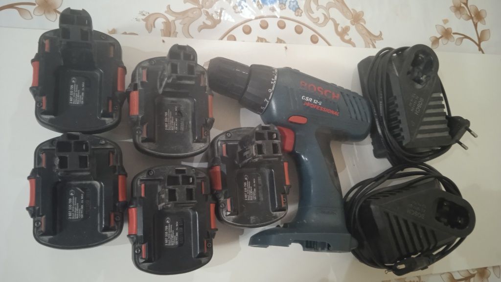 Шуруповерт Bosch