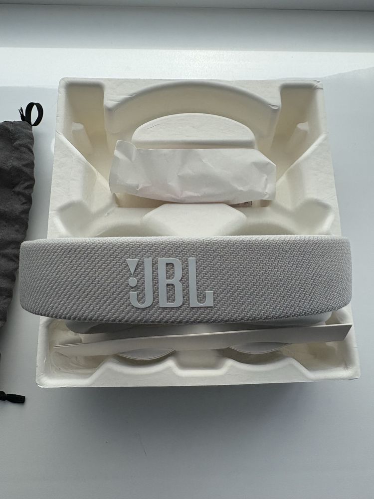 JBL LIVE 770NC (Новый)
