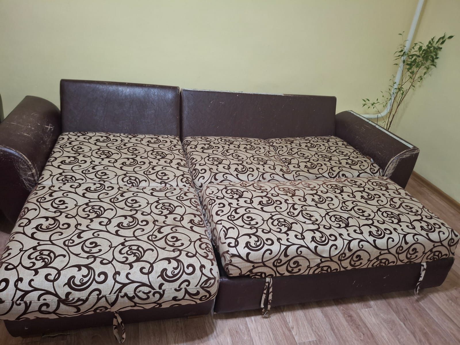 Диван раскладной с креслом