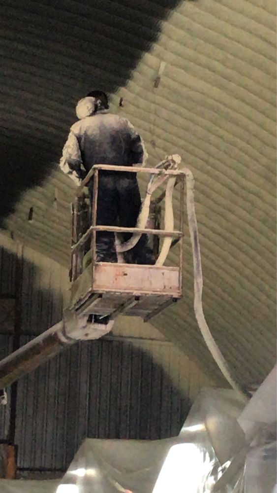 Утепление ППУ  Крыши Ангара  Мансарды Дома