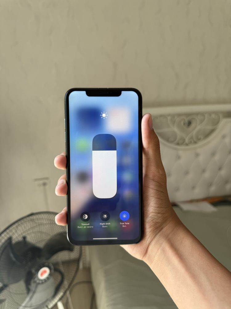 Продаю iPhone Xs Max 512 ГБ (Space Gray)