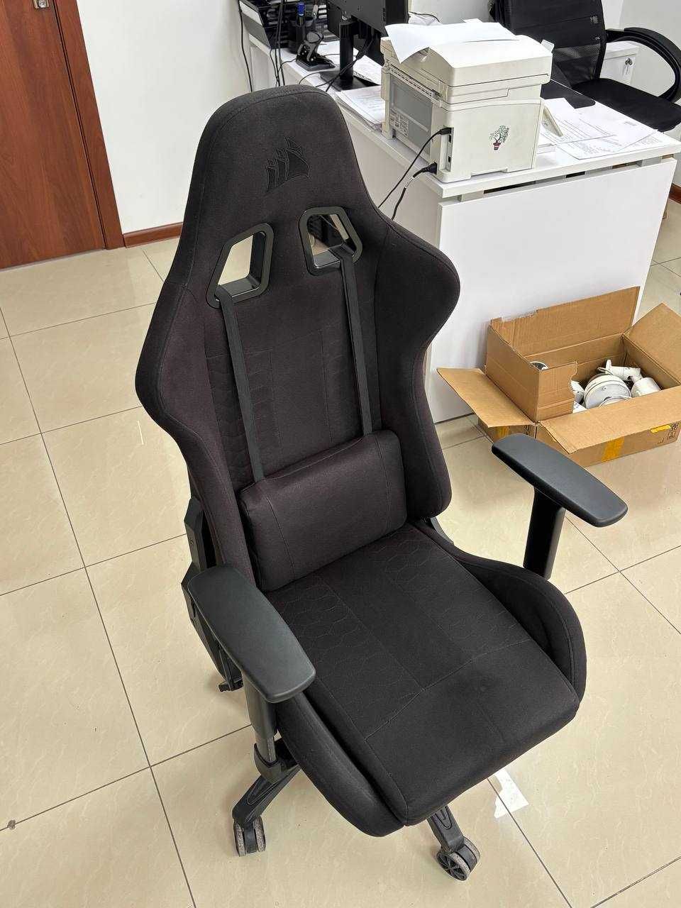 Б/У Игровое компьютерное кресло CORSAIR TC100 RELAXED