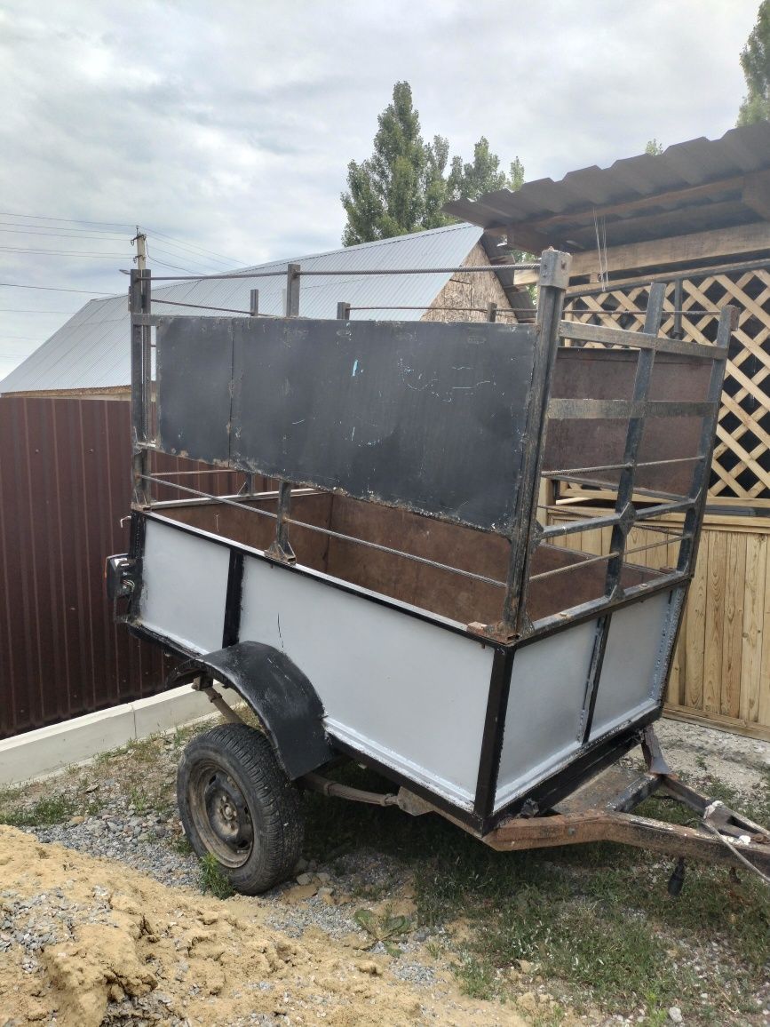 Срочно продам прицеп для перевозки скота