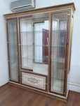 Продам горку для гостиной б/у