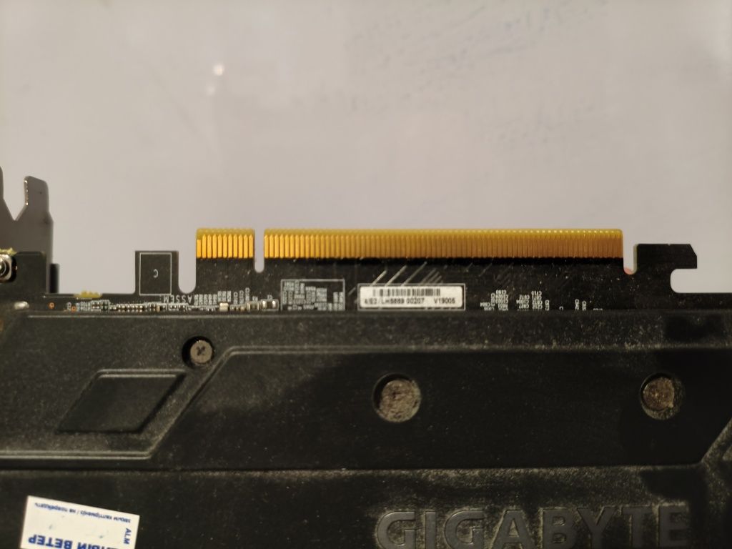 Видеокарта GTX 1660 6GB
