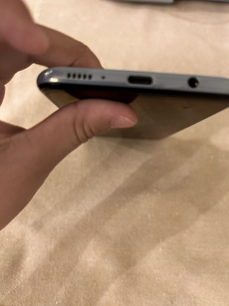 Samsung A-50 продается