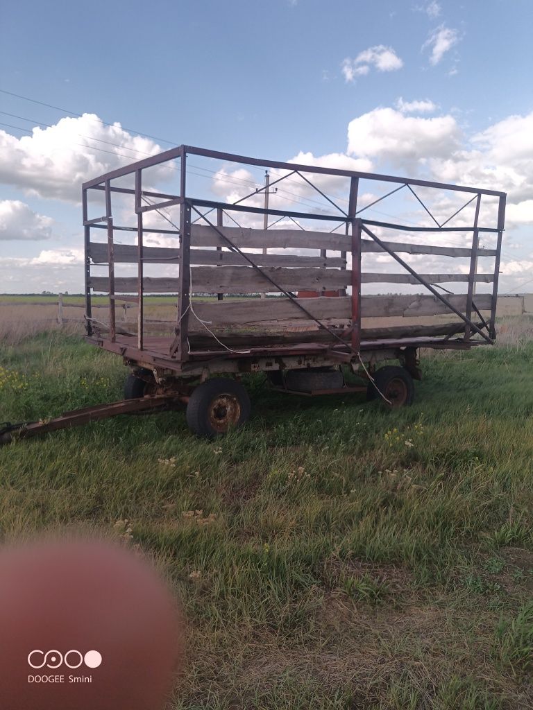 Прицеп соломовозный