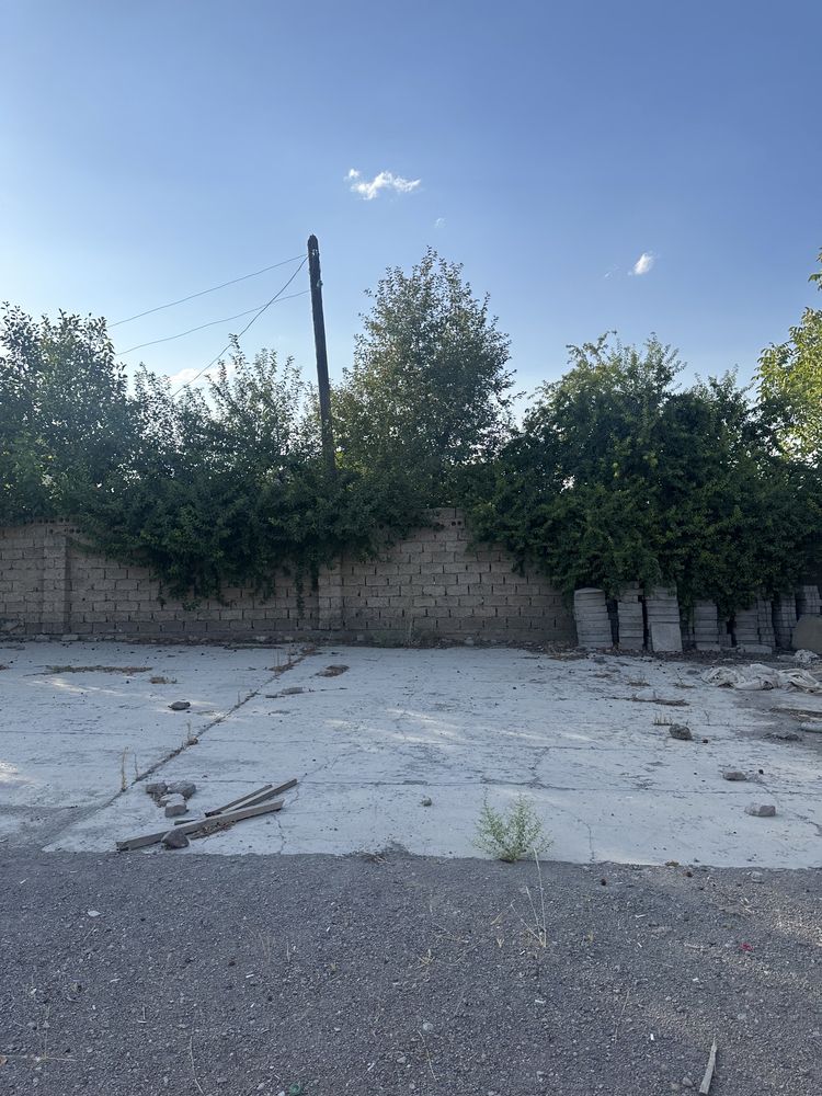 Продам дом с участком 20 соток