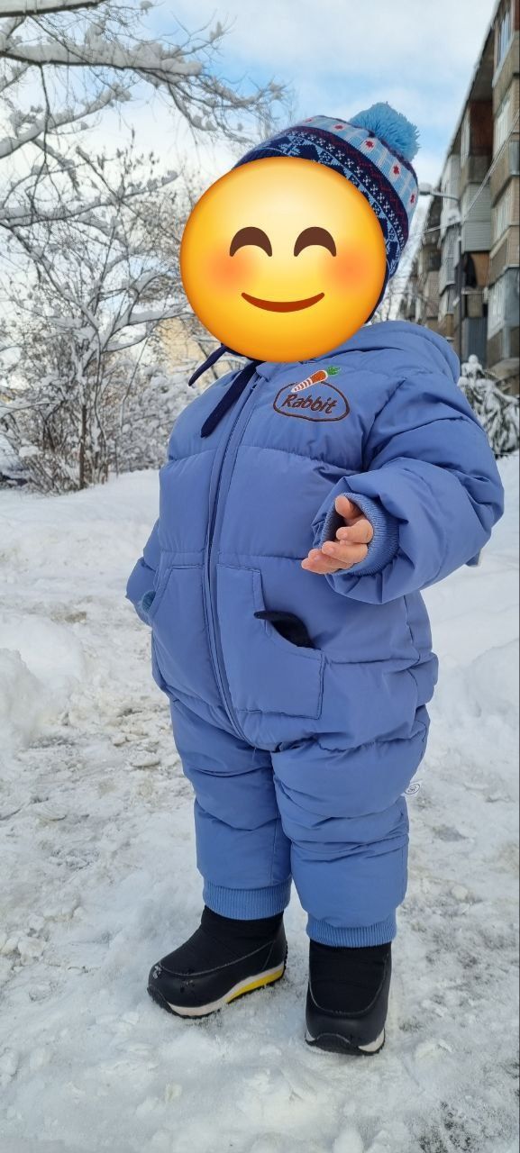 Продам комбинезон размер 90