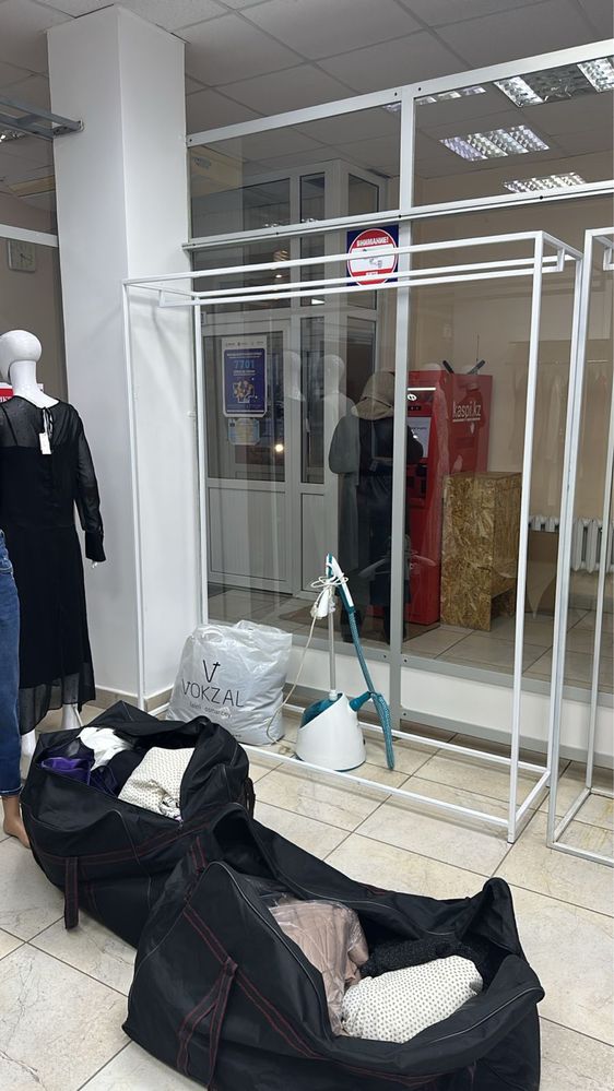 Продам высокую стойку