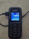 Телефон для связи Samsung