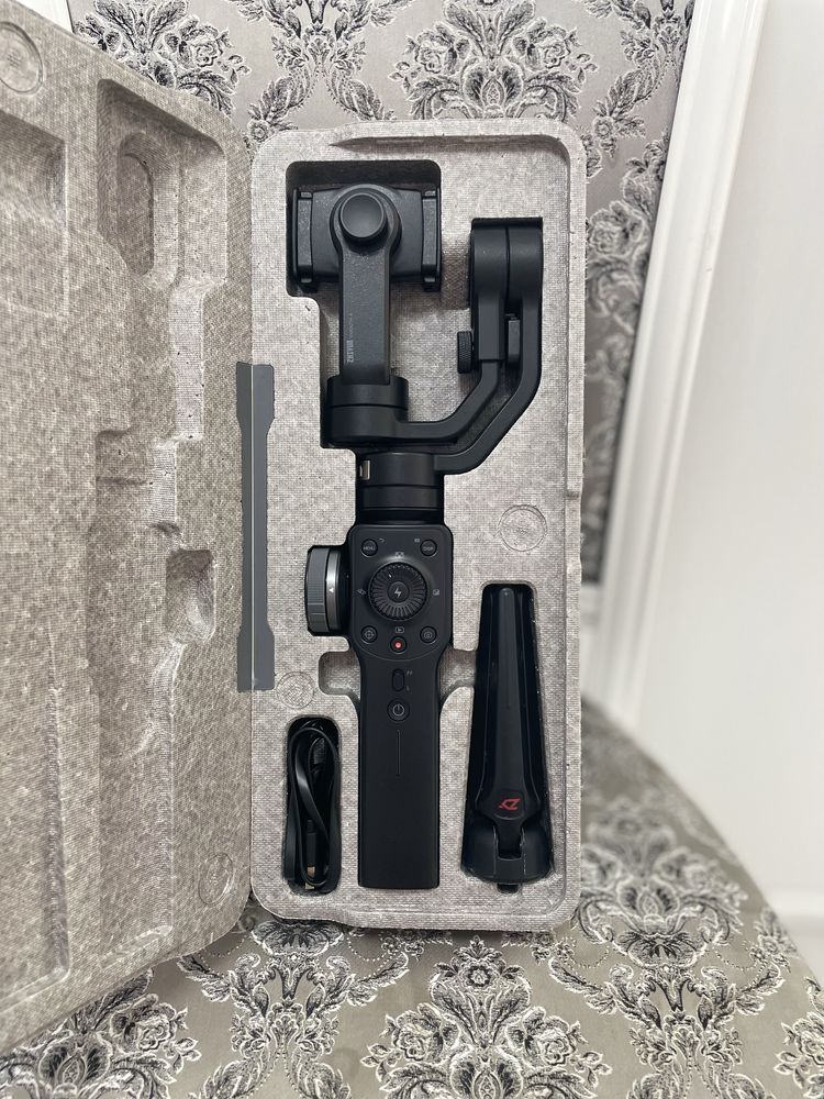 Zhiyun smooth 4 стабилизатор видео для мобильного телефона
