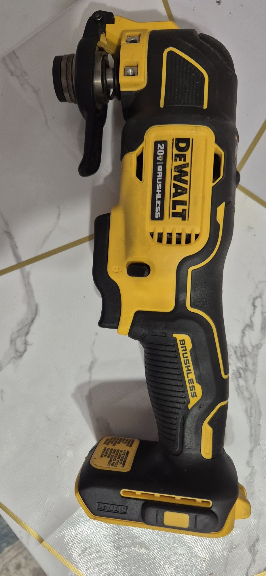 Dewalt DCS356 DCS354 реноватор