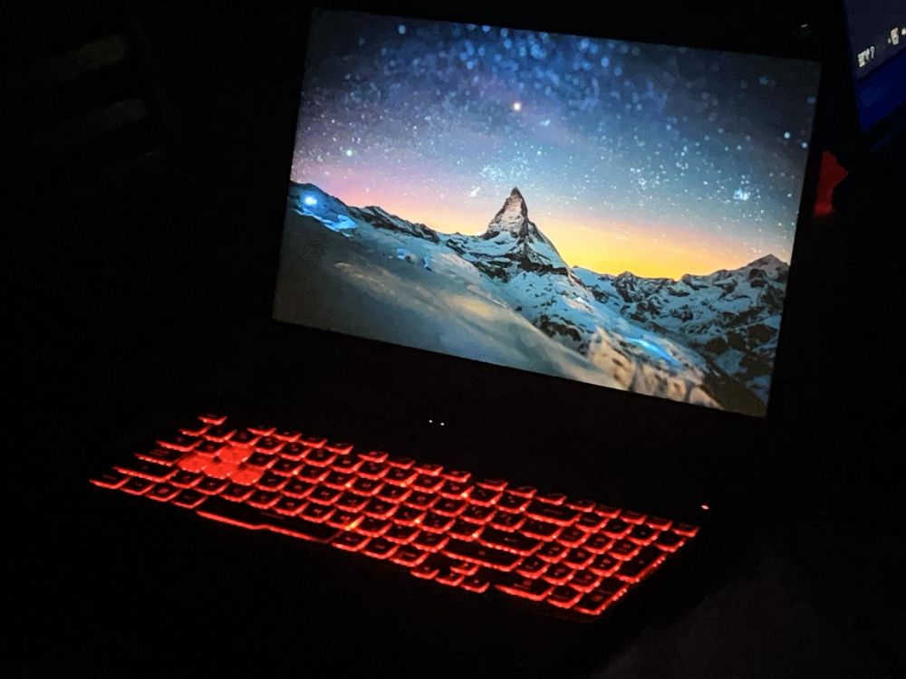 Asus TUF Gaming F15 FX506HE + мышка