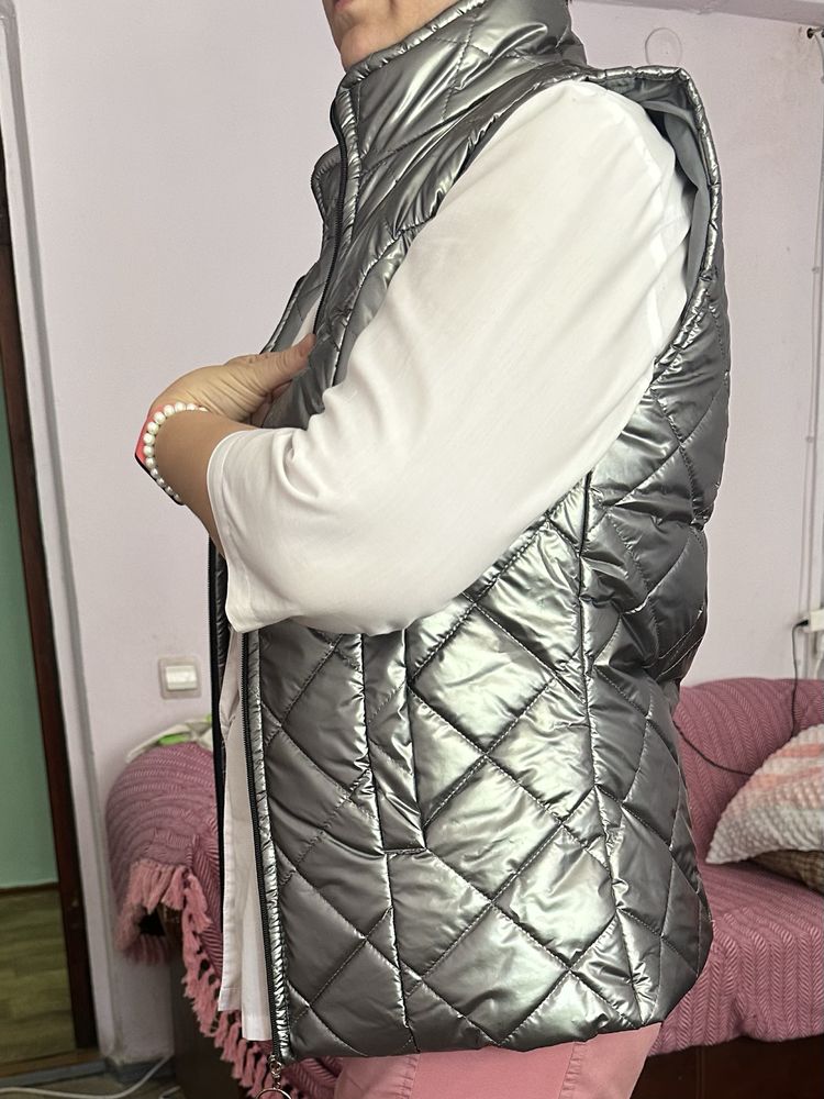 Жилетка женская