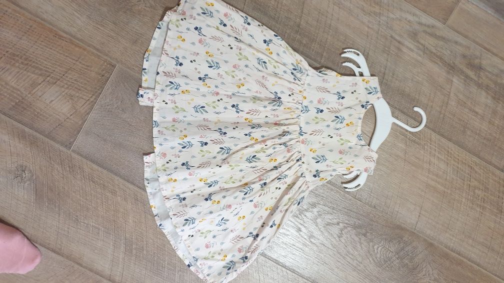 Продам платье детское