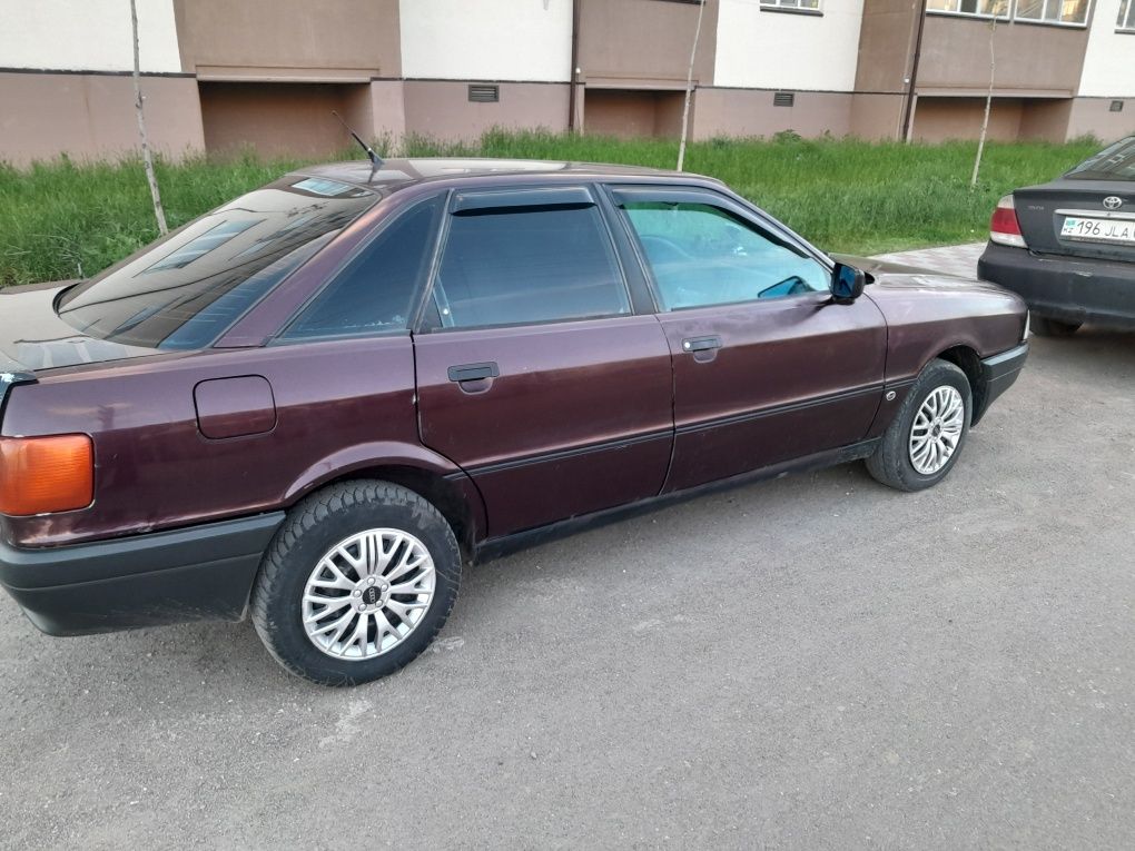 Ауди 80 б3 срочно
