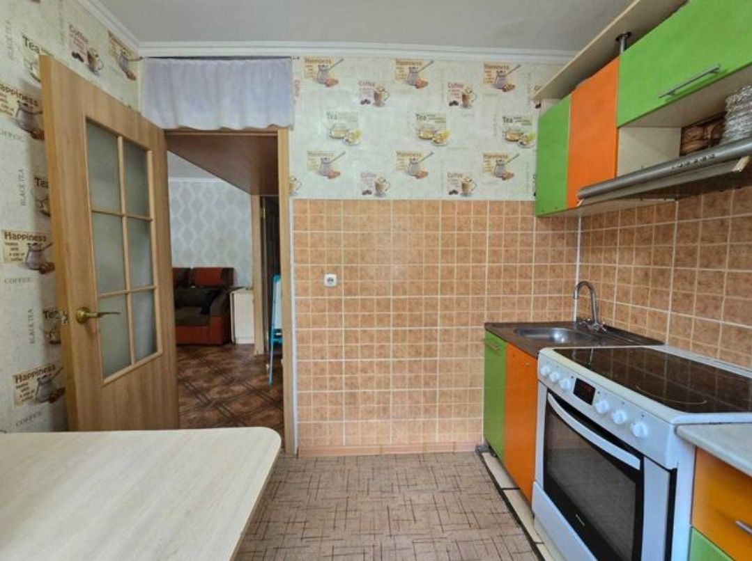 Продам 2 комнатную квартиру в районе Аян Пассажа