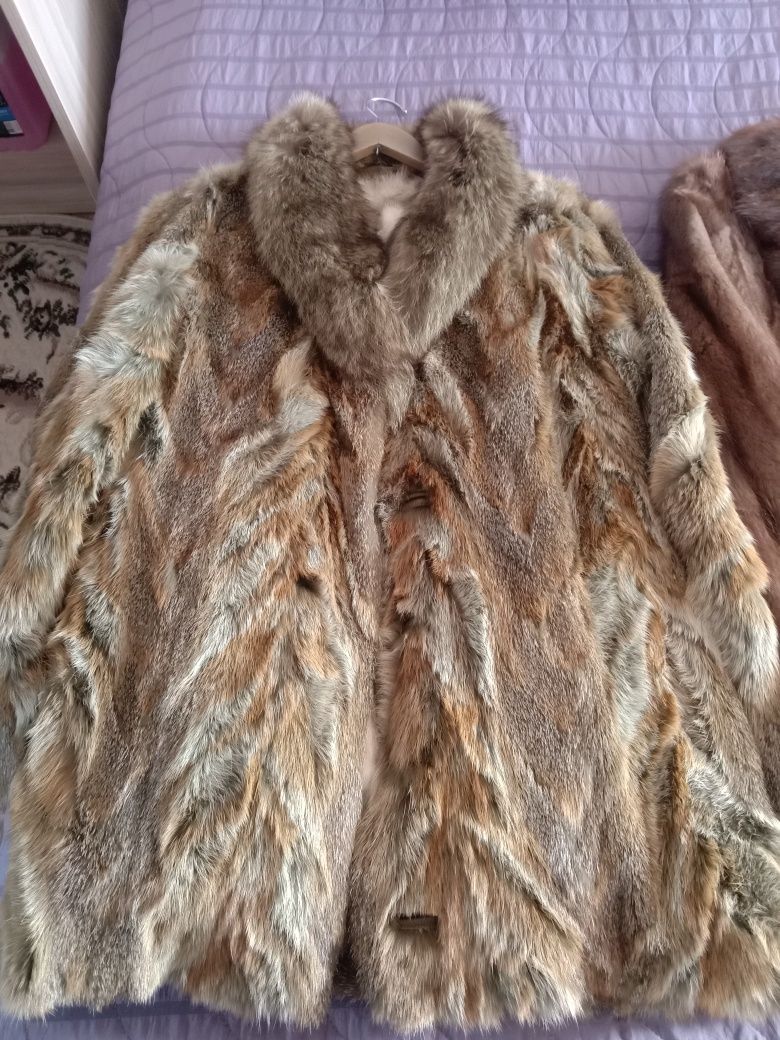 Продам три шубы.
