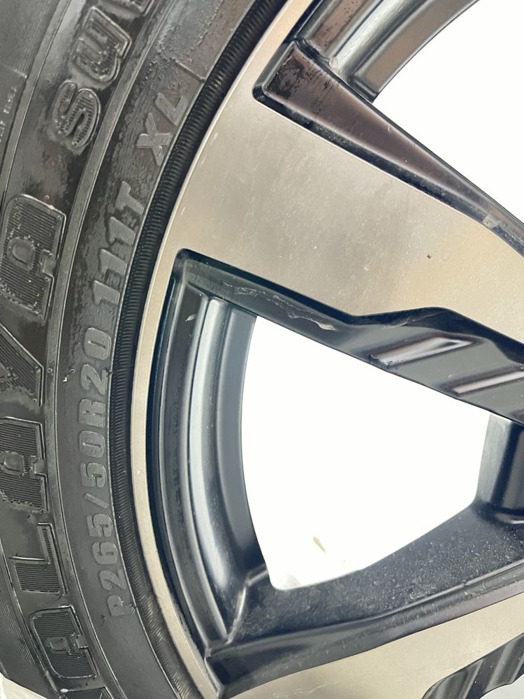 Продам зимние шины с диками TRD на прадо