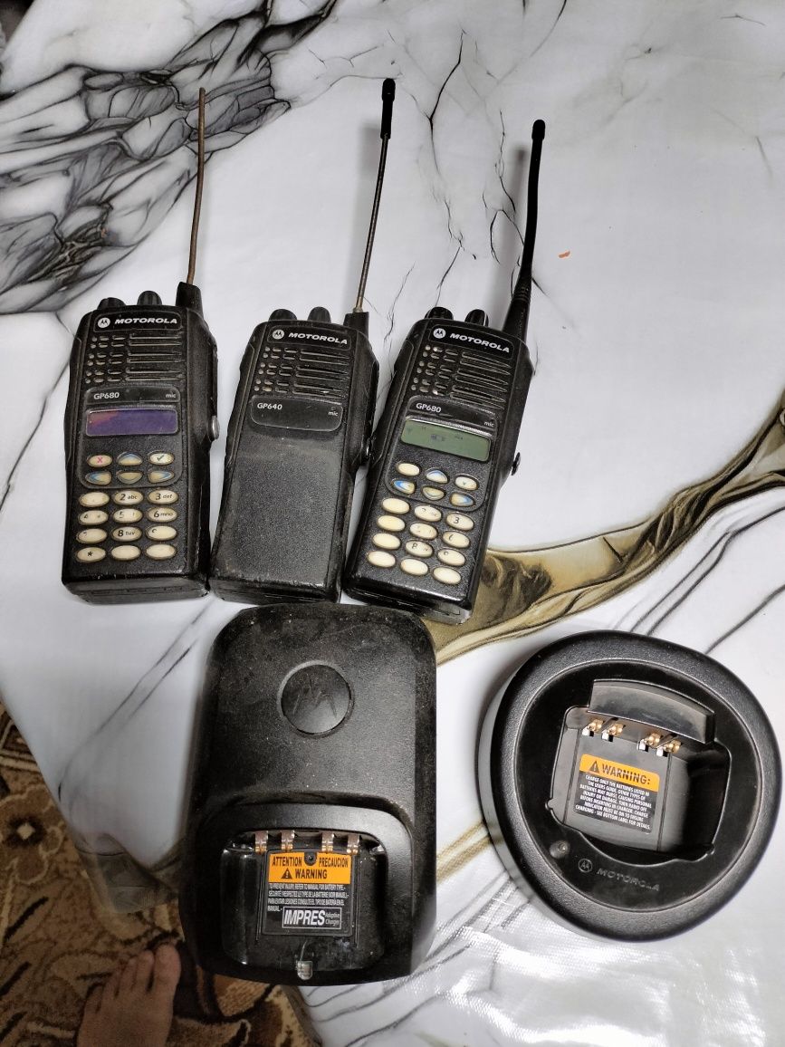 рация Motorola для рыбаков и охотников