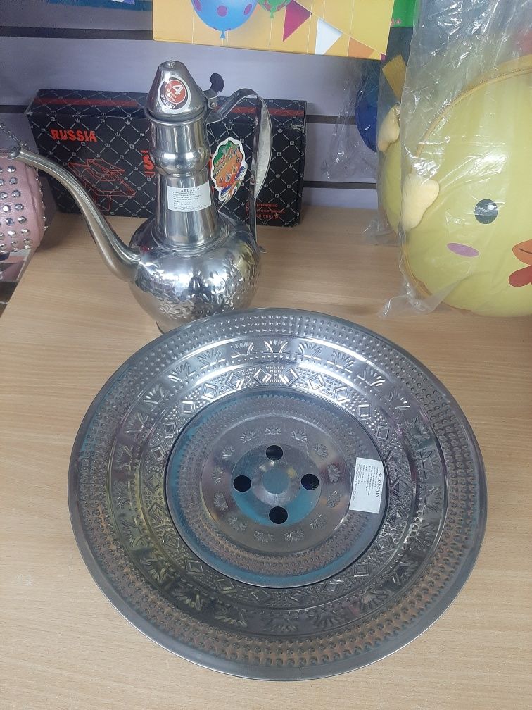 Продам хороший сувенирный кувшин