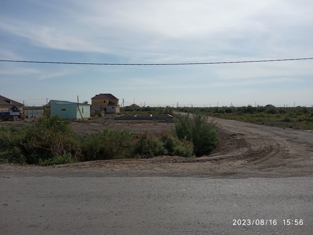 10 соток жер Қарауылтөбеге барар жолдың бойында