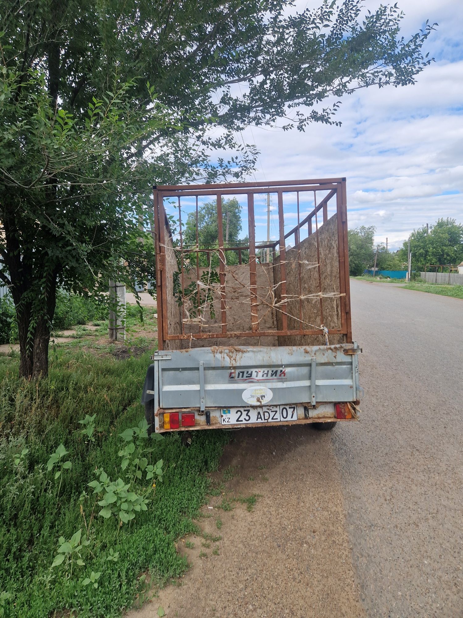 Прицеп скотовоз или обмен на крс