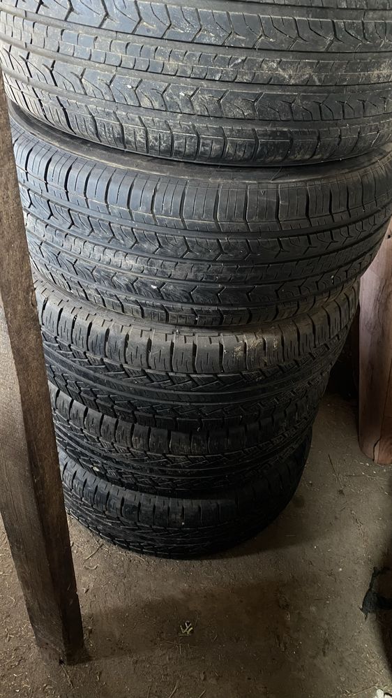 Продам шины 265/60/18