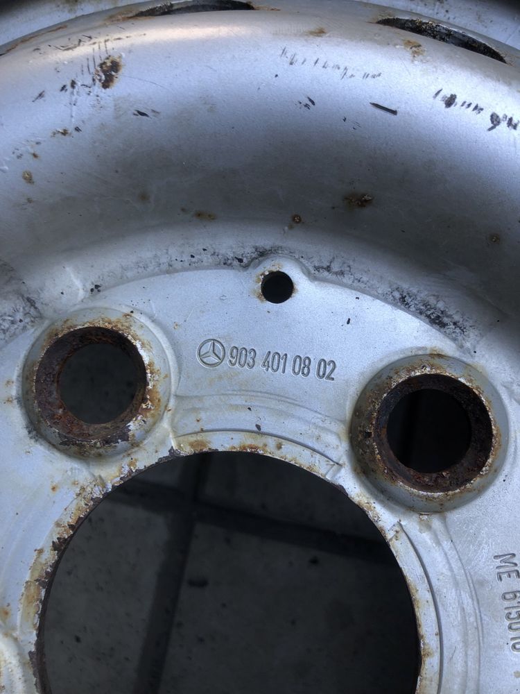 Диски на Спринтер R15