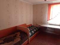 2 этажный дом в городе Кентау в центре большой .