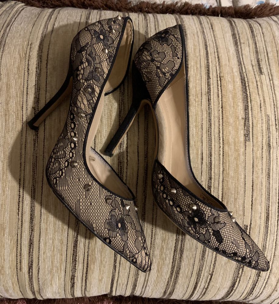 Продам вечерние туфли ZARA 39р.