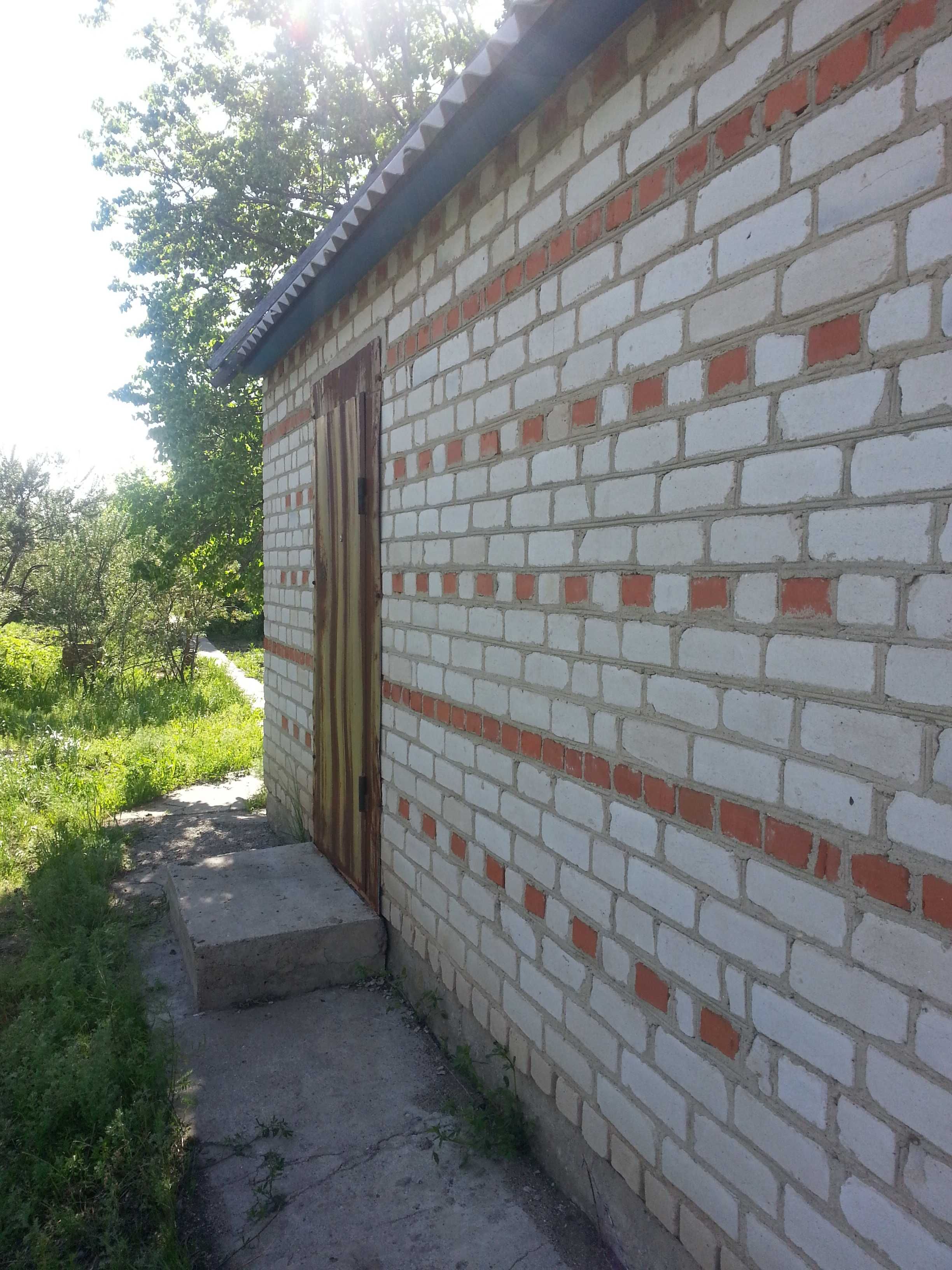 Участок 6 соток, с домом в Актобе