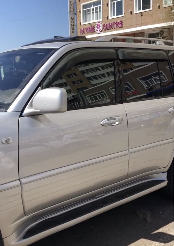 Авто шторки Lexus LX470 / Астана