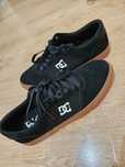 Продам новые кеды DC SHOES