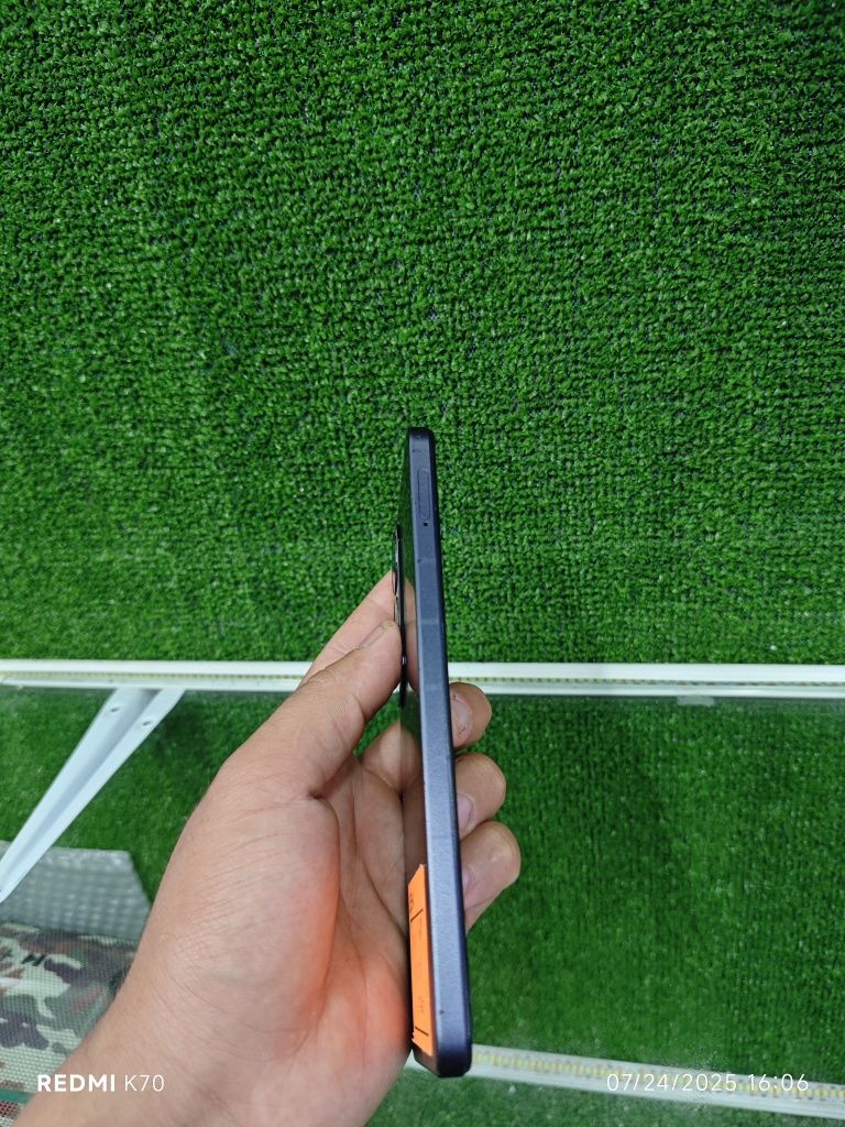 Продам Oppo A60 256 gb