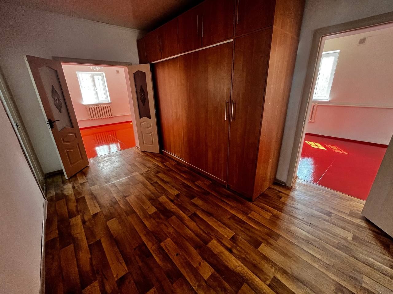 Срочно! 5 бөлмелі үй сатылады Саяхат 17