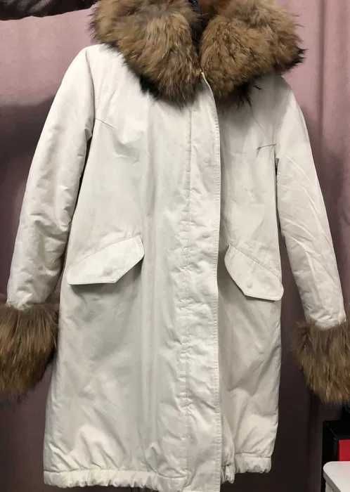 Продам парку, натуральный мех