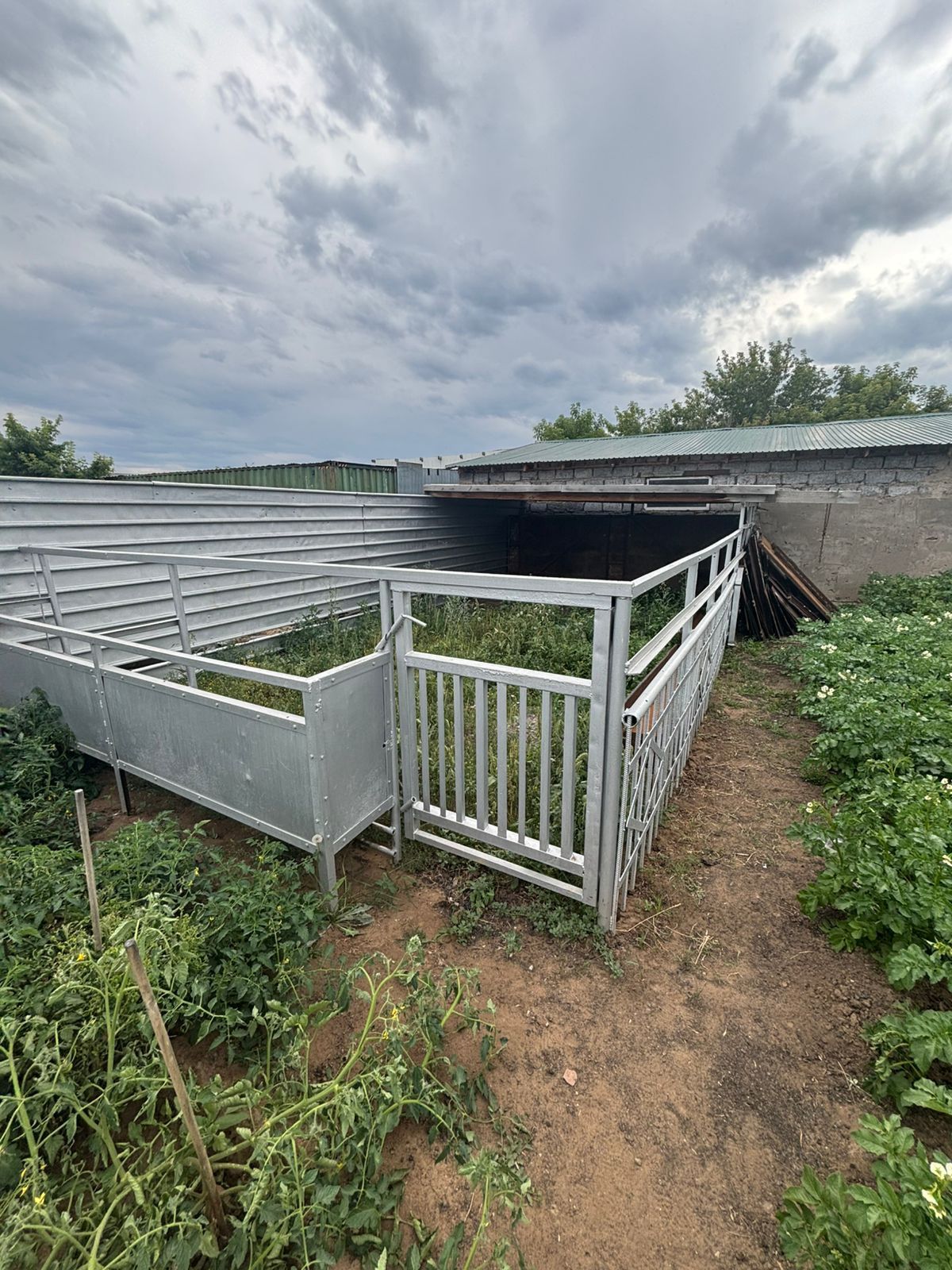 Продам квартиру в 2-х квартирном доме.
