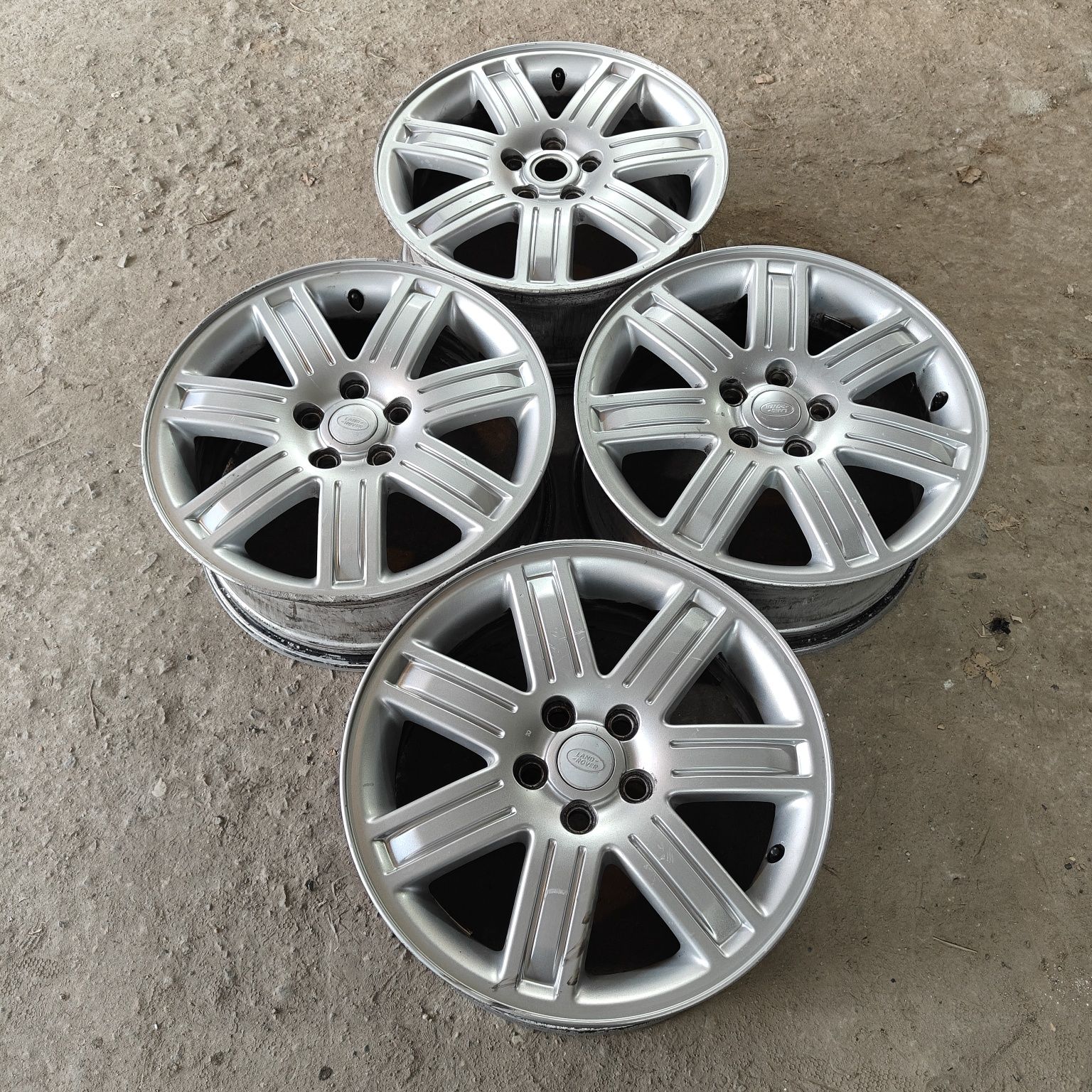 R19 PCD 5* 120 Комплект легкосплавных дисков