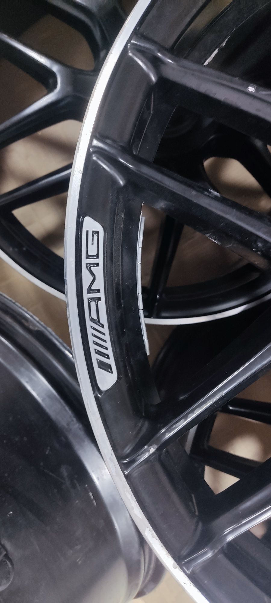 Шины AMG комплект, передние 255/40ZR20 задние 275/40R20