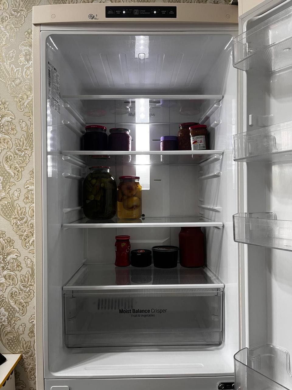 Продам холодильник