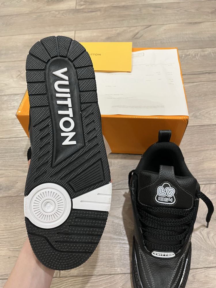 Кроссовки lv skate